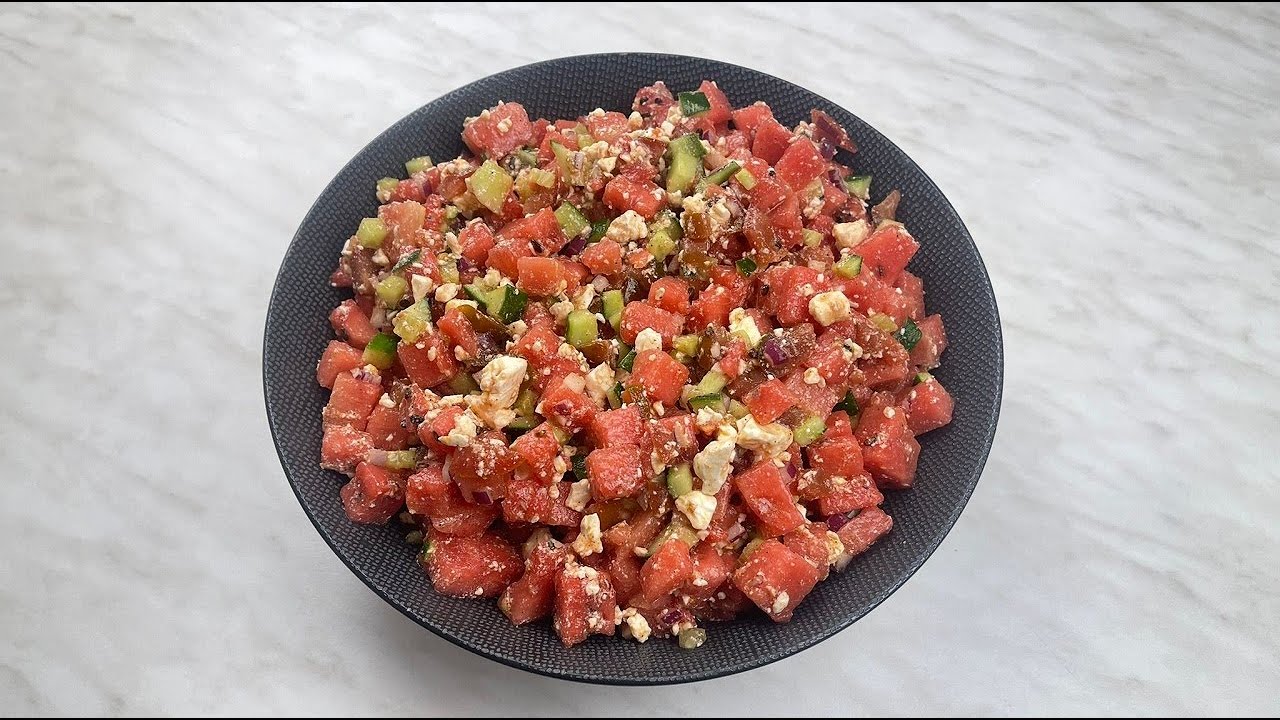 Rezept - Wassermelonensalat mit Feta, Gurke und Tomaten