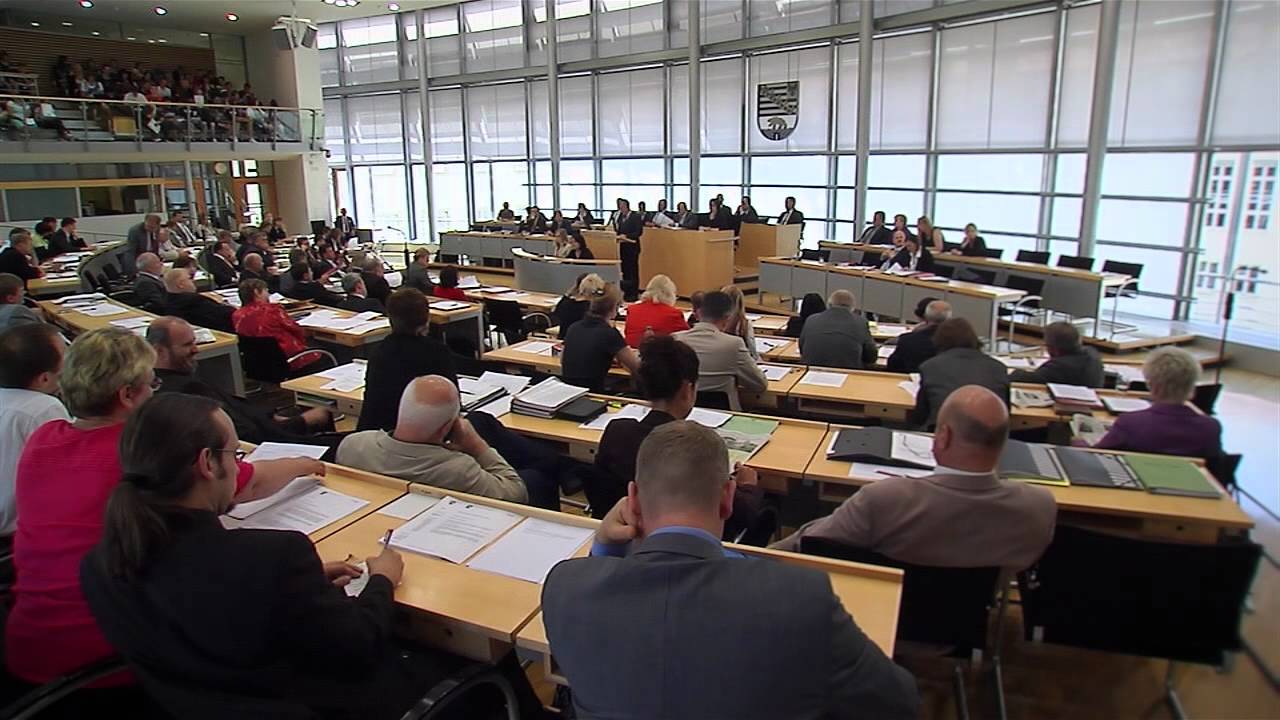Parlamentarische Demokratie erleben