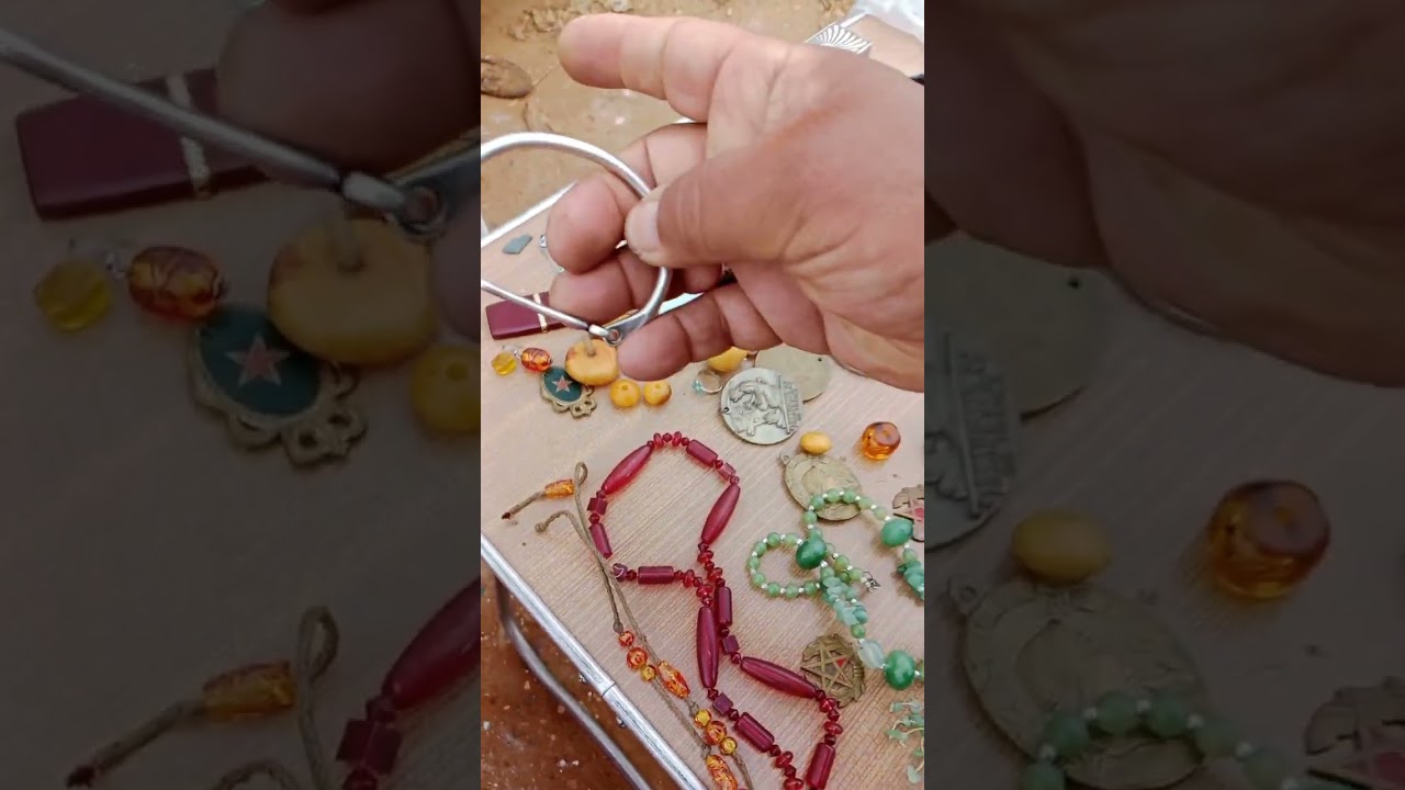 وجدنا ساعة أنيقة وساوية الثمن في سوق الكاموني يوم السبت