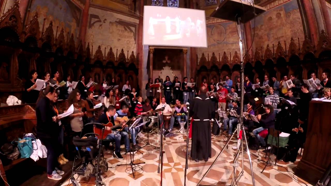 Siamo qui riuniti