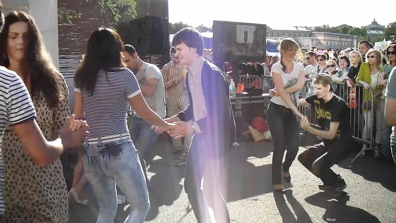Ritmo Caliente - Mueve la cintura mulata(live 27 05 2012)