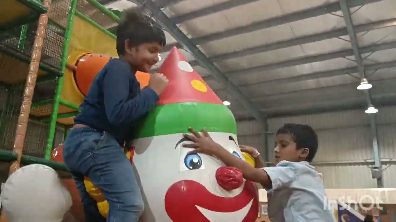 Nihith and Aaryan are playing in SIM & SAM's party and play in the town play area| best playground 