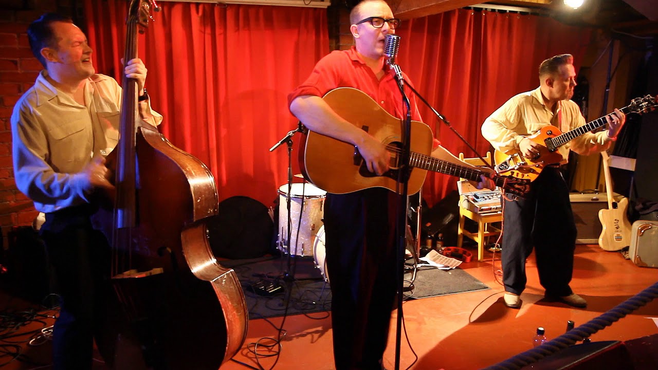 Mike Bell & The Belltones - The Chicken And The Hawk (live 2019)