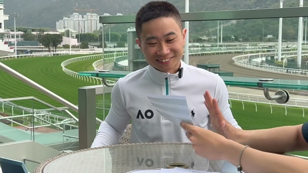 巫顯東咪後花絮：蔣嘉琦夾份整蠱東東！G1香港金盃得第三，賽後有說話同馬迷！
