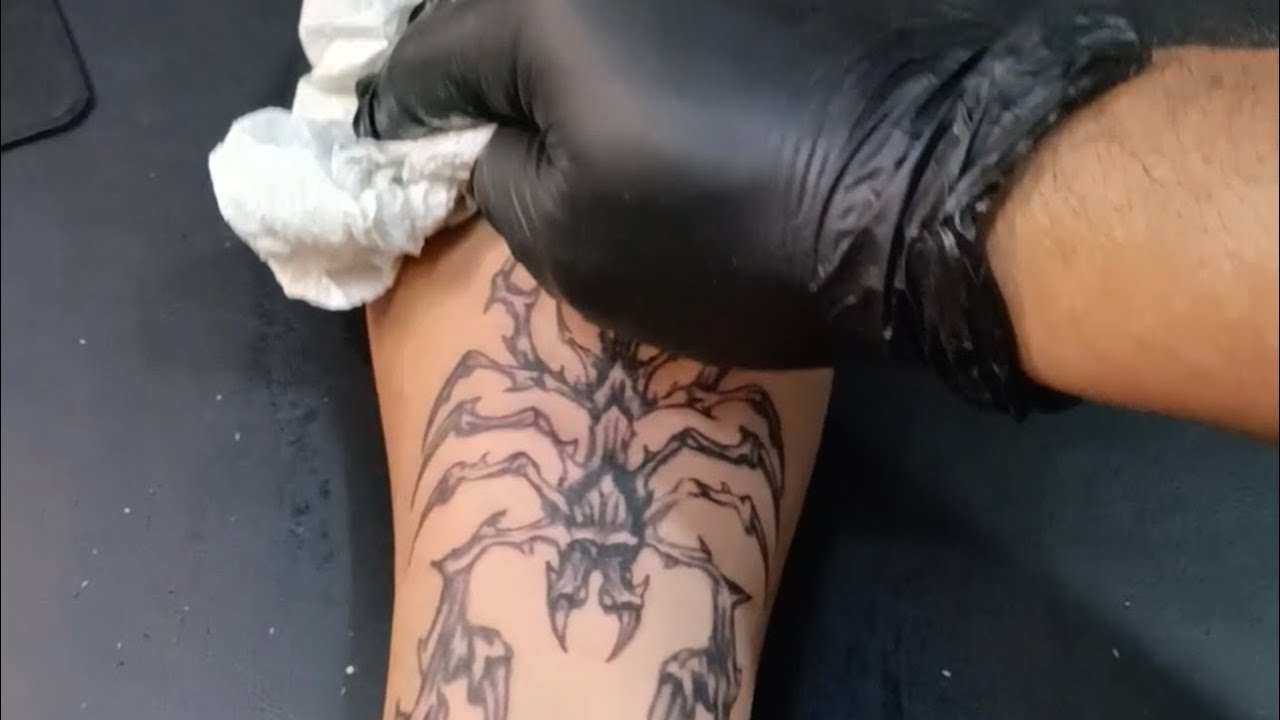 QUE PASOOOO? SE LE HA CAIDO EL BRAZOOOOO