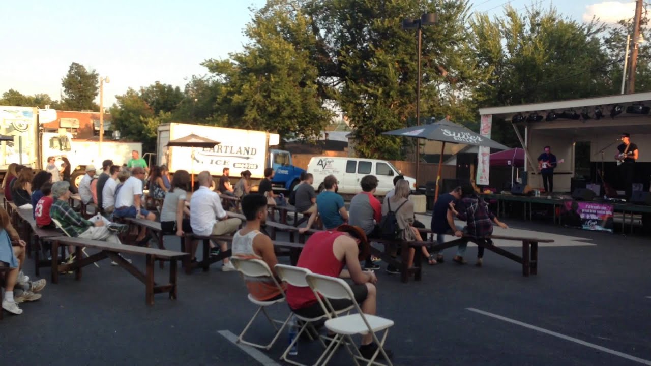 Moongiant at Plaza District Festival 2015