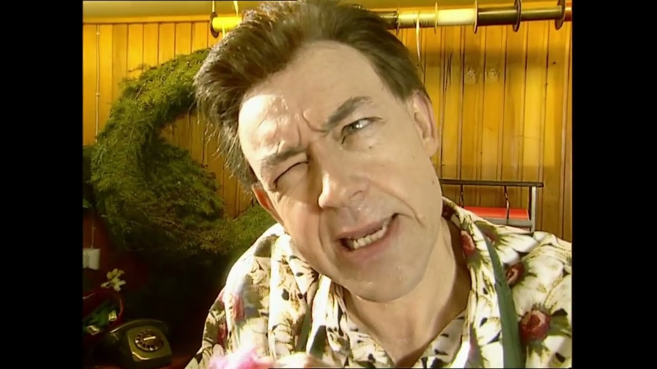Der Brautstrauß - Comedy Stories - Badesalz Clip der Woche