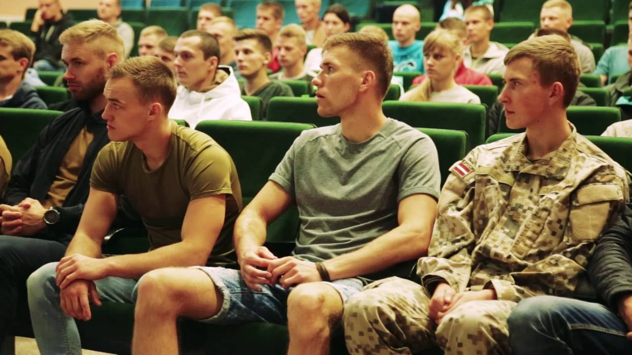 Kadetu kandidāti sāk pirmo apmācības posmu