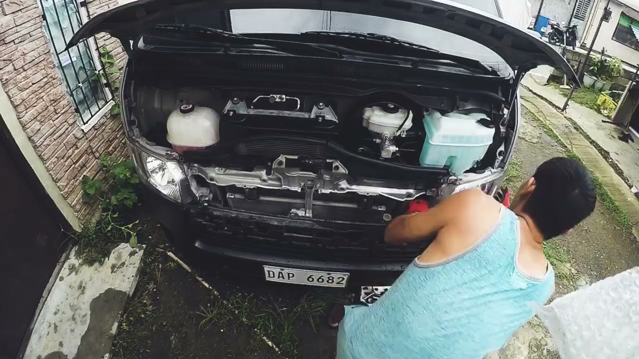 Baklas ng front bumper at linis timelapse 😎Hiace Commuter