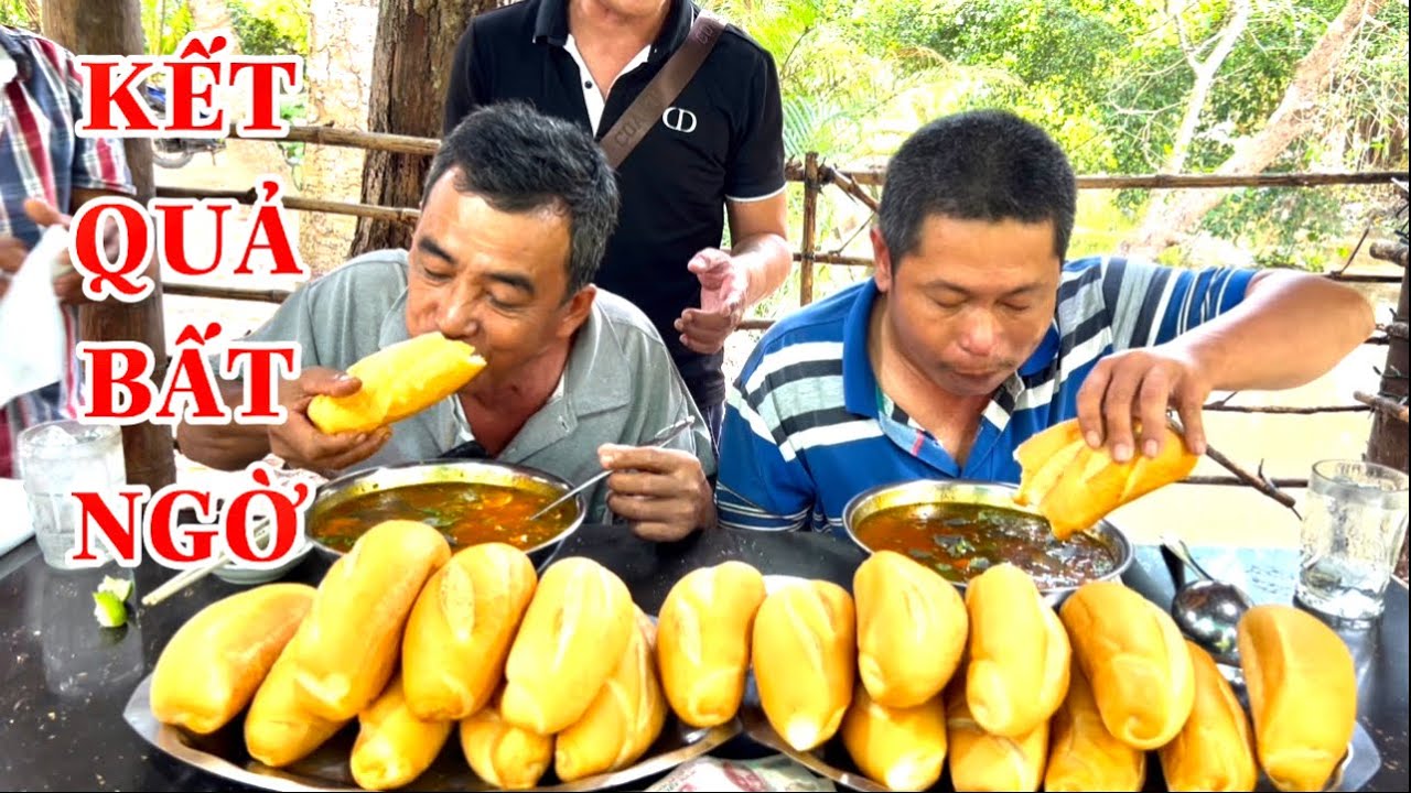 Cuộc Thi Ăn 20 Ổ Bánh Mì 3,5 K,g Bò Kho ( Không Ngờ Xảy Ra Chuyện Này ) | ATĐQ