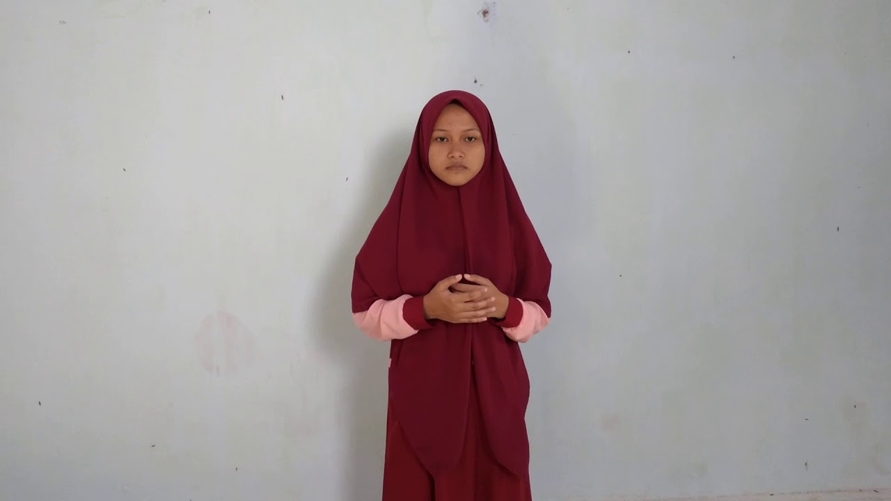 Imelda Putri Nurma Yunita Peserta Pidato Bahasa Arab Delegasi Madin Nurul Huda Badean