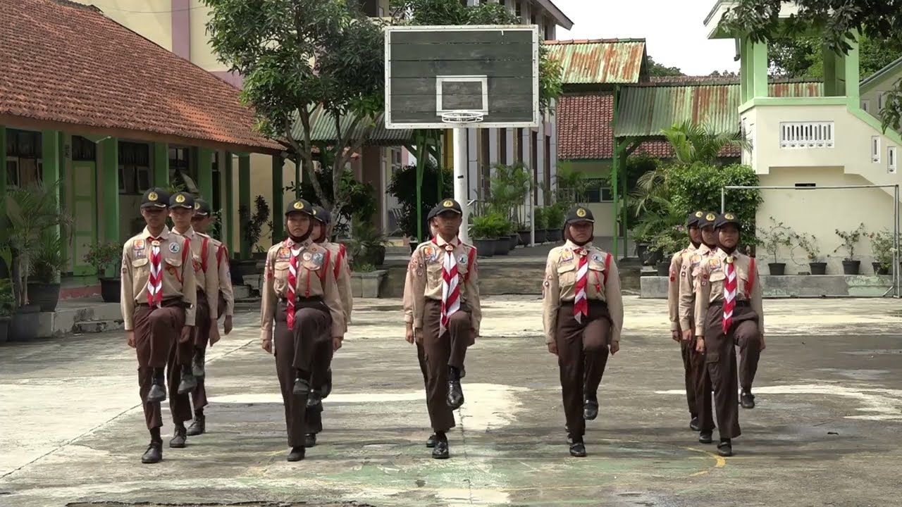 Lomba Kreasi Baris Berbaris Kemah Madrasah Nasional 2024 | MTs Negeri 2 Kota Magelang