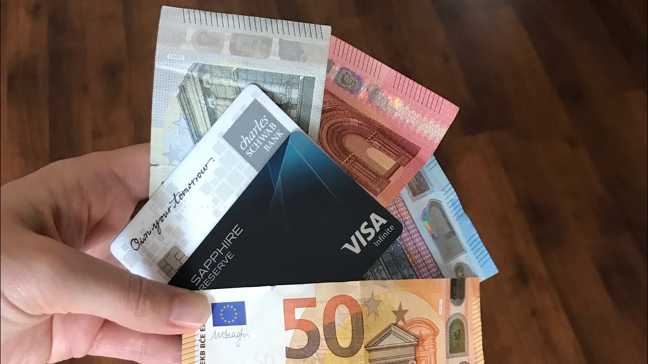 Debit/Credit/Cash: Key Money Tips for Hiking the Camino de Santiago