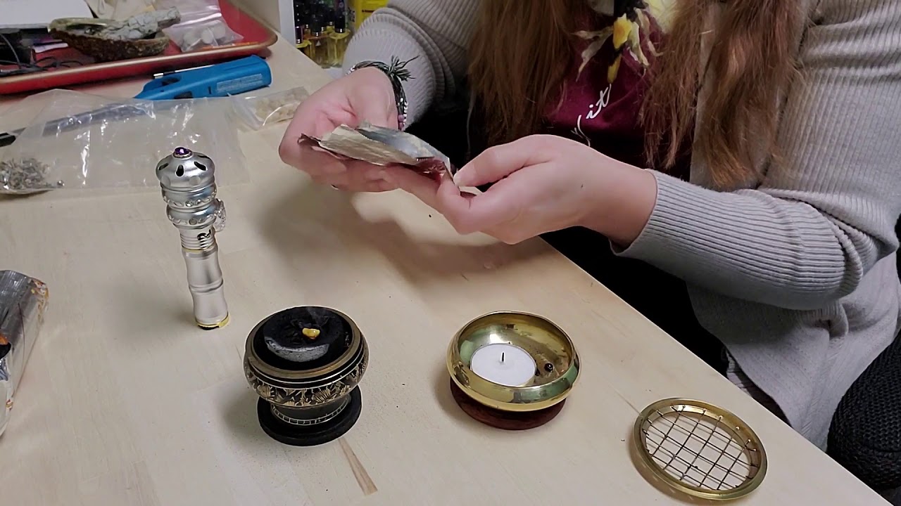 How to Use a Resin Burner