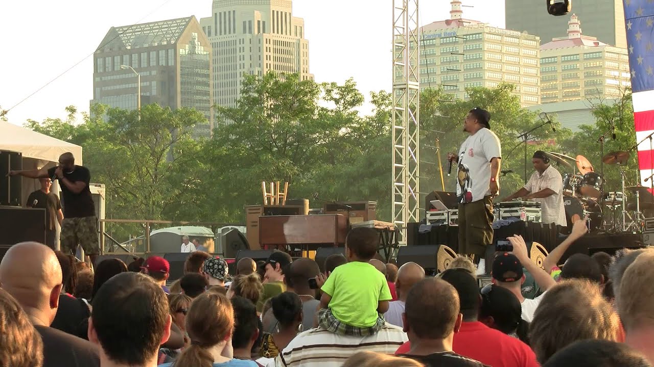 De La Soul (3 of 5) A Roller Skating Jam Named 