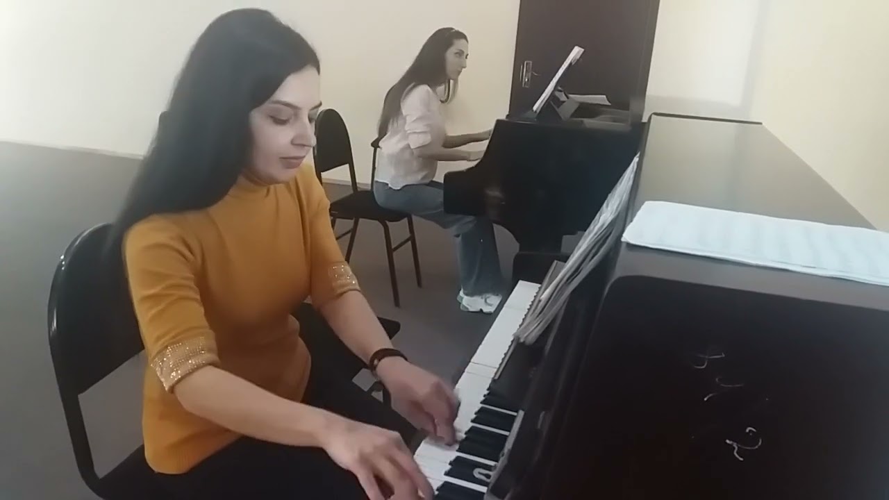 A.Məlikov 