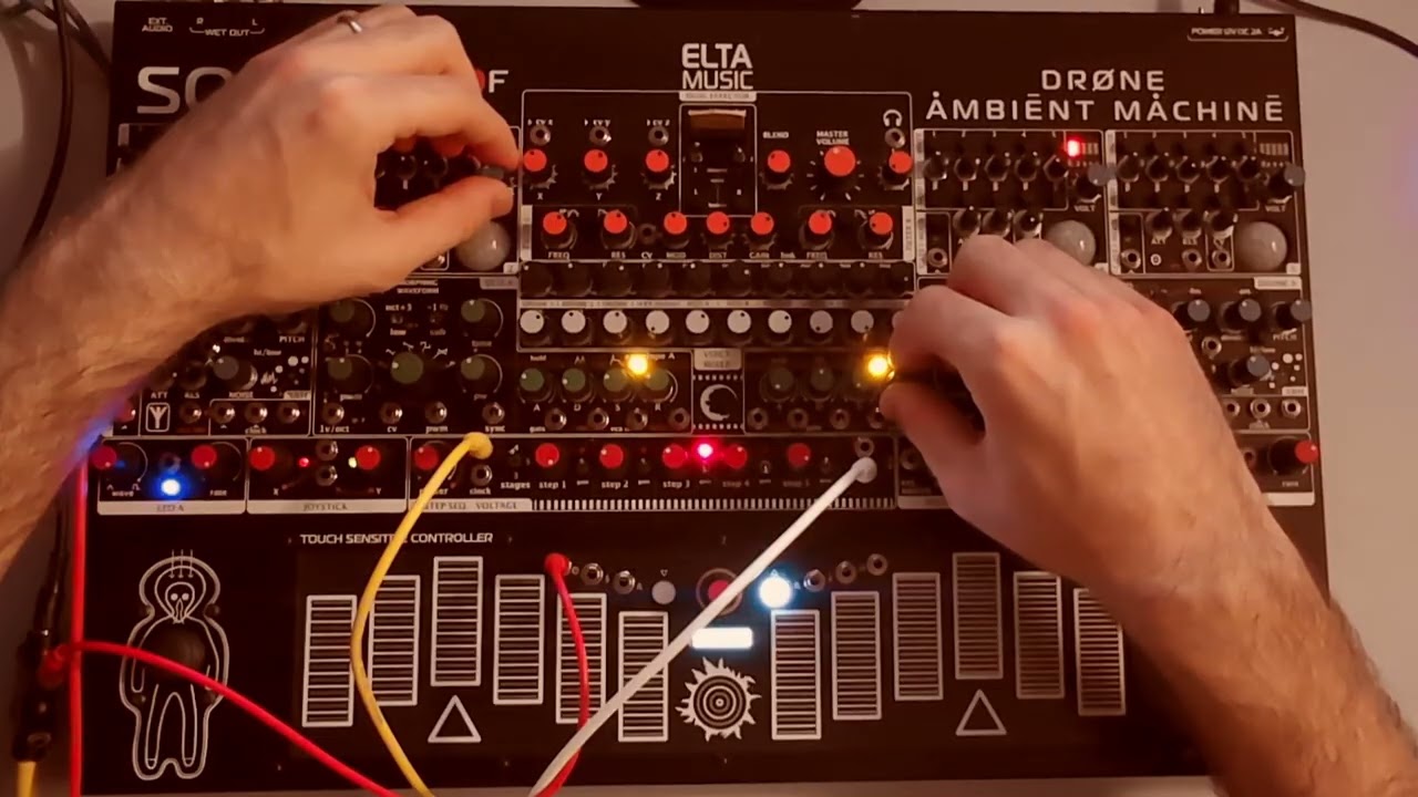Solar 42F | Hypnotic Drone & Melodic Loop (Ambient Performance)
