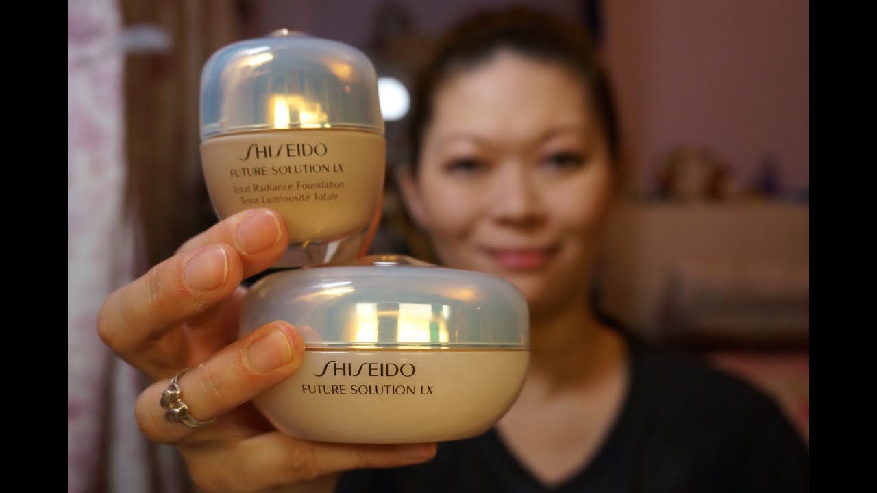 SHISEIDO Future Solution LX Foundation and Loose Powder