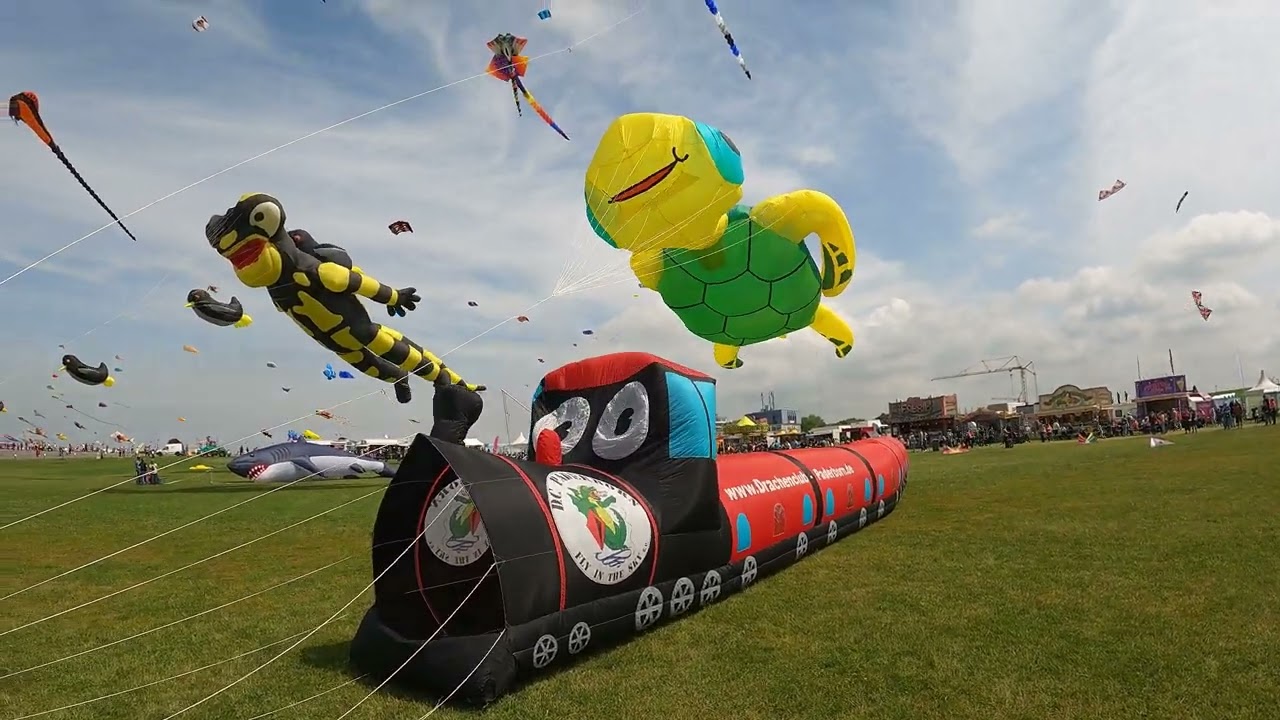 Drachenfest Norddeich 2025 mit der Hq Invento Flightschool