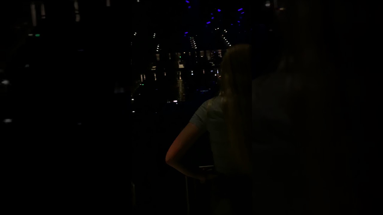 harry styles talking and beginning of adore you - atlanta night 1