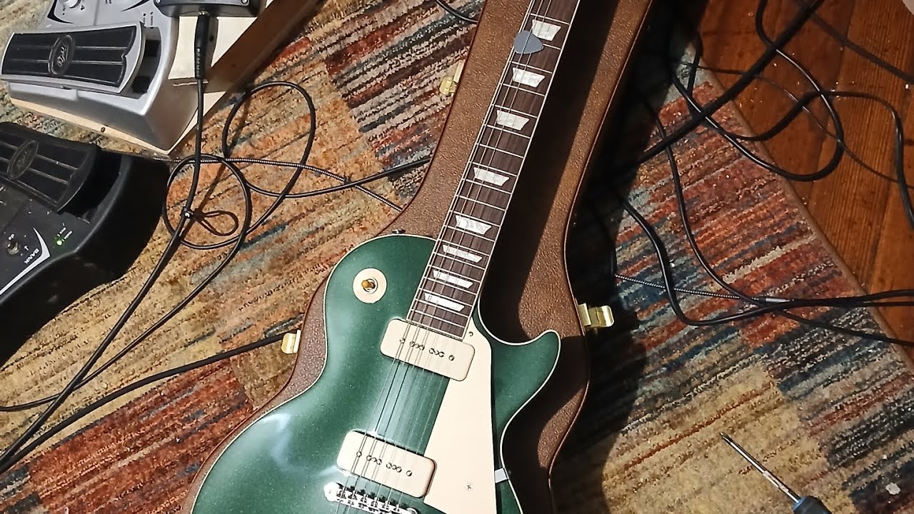 Buying my First Gibson in 2026 - 50s Standard P-90 Les Paul Limited Edition British Racing Green