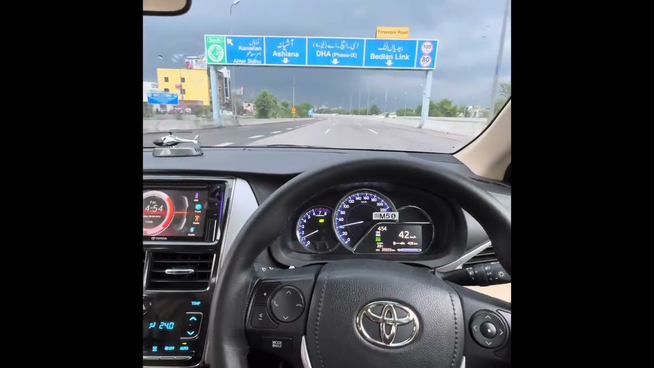 Toyota Yaris Aero 1.5 Ativ X CVT drive in Lahore