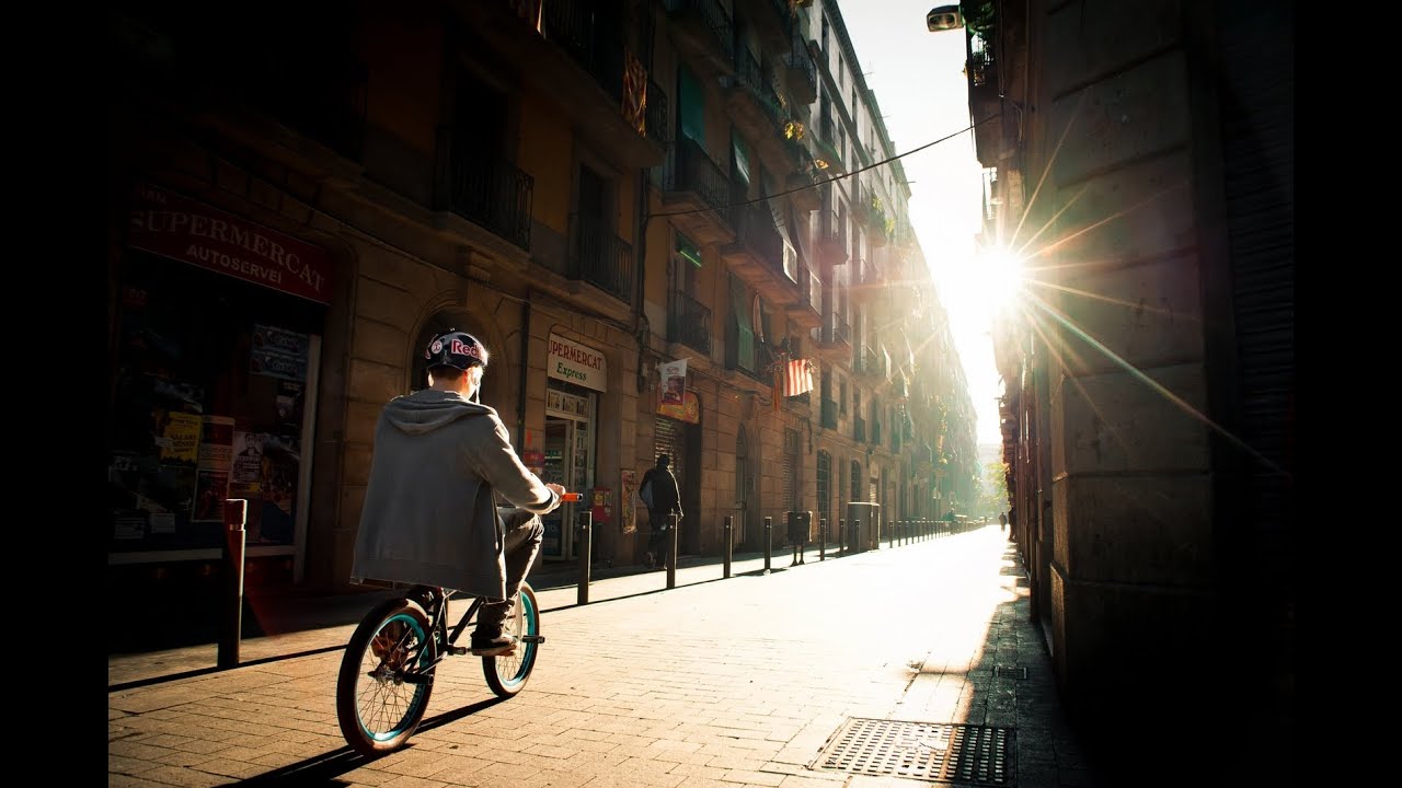 Dawid Godziek in Barcelona BMX STREET DIRT