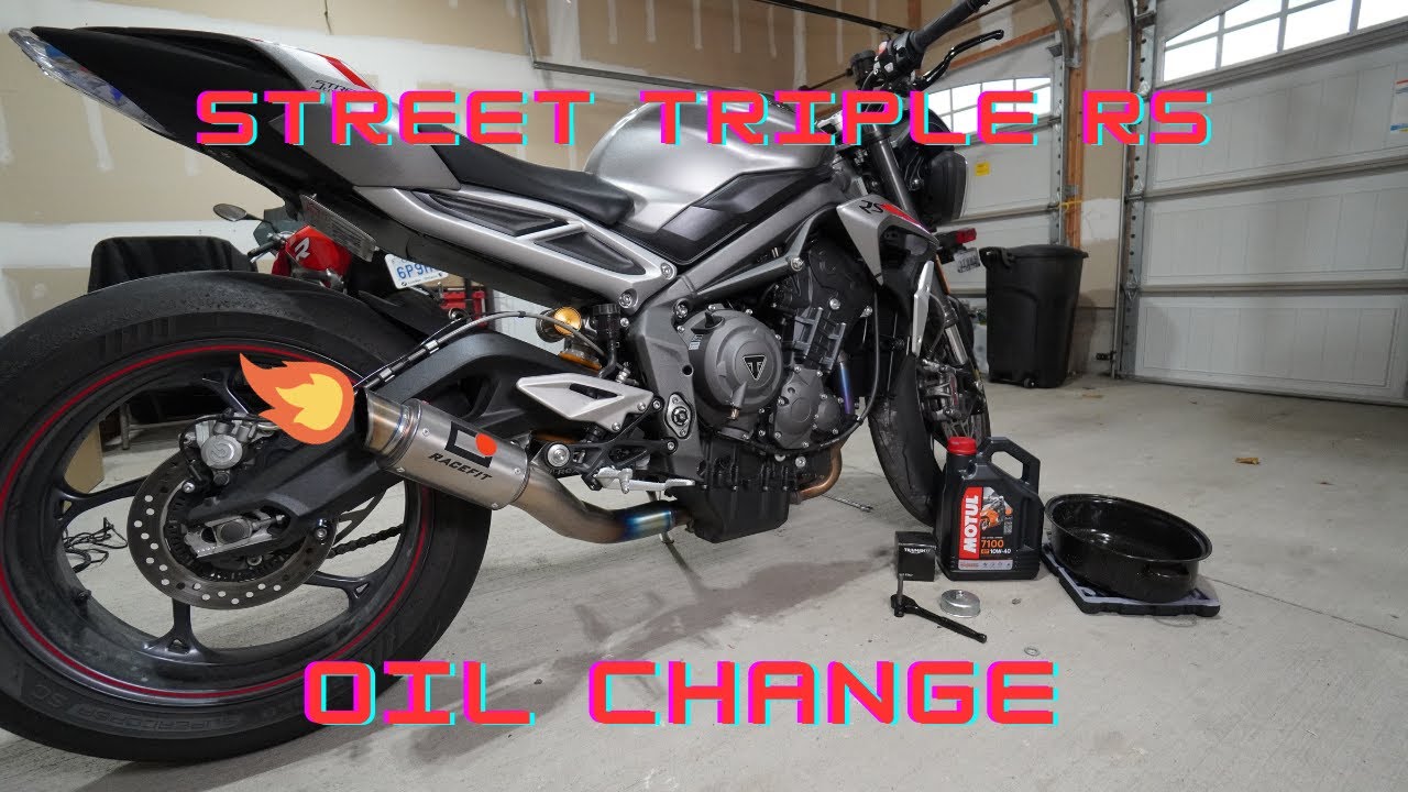 2021 Triumph Street Triple RS Oil Change