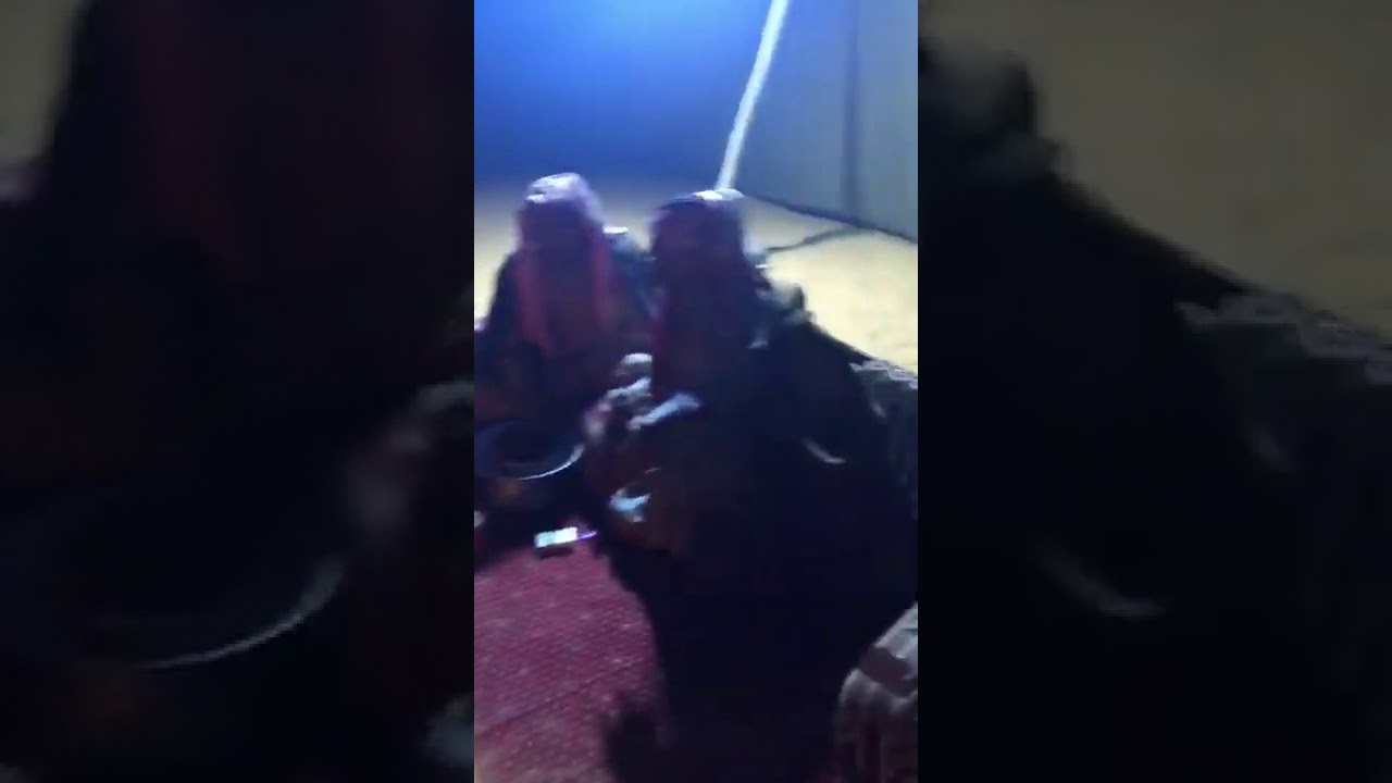 هجيني //خلوني امشي مادام الله معافيني