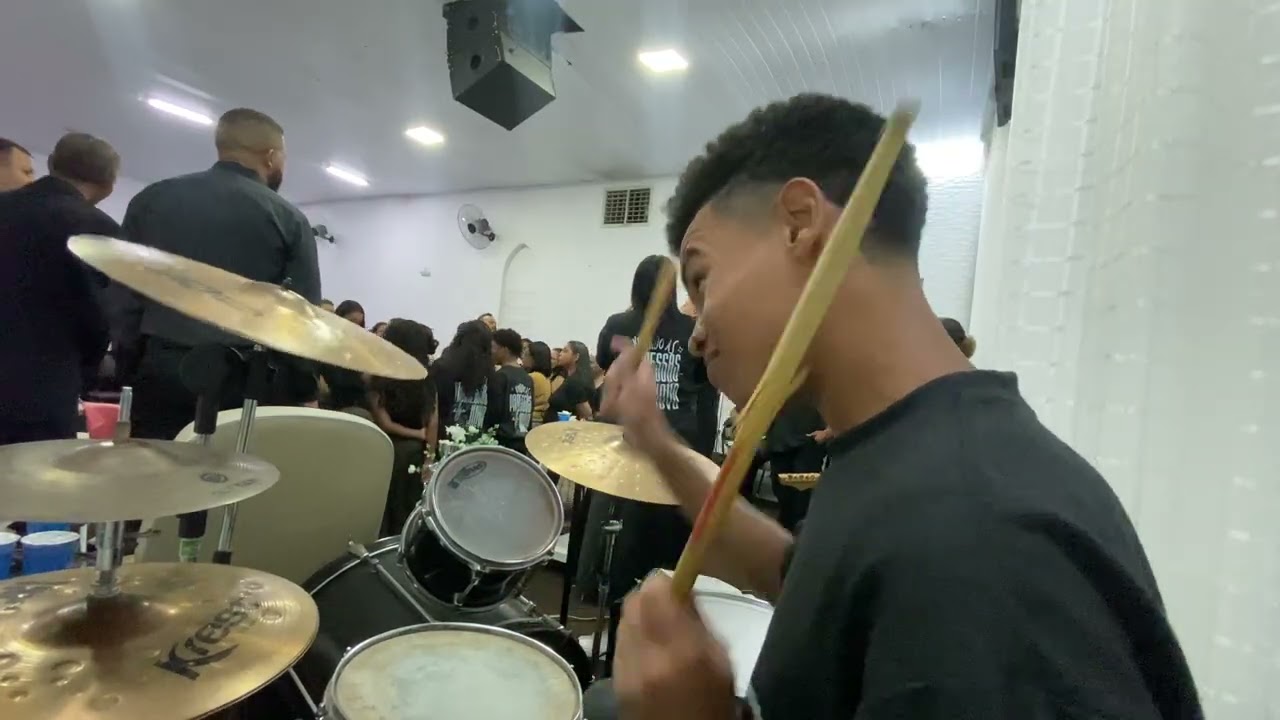 OLHA O QUE O BATERA FEZ NO ALGO NOVO !!