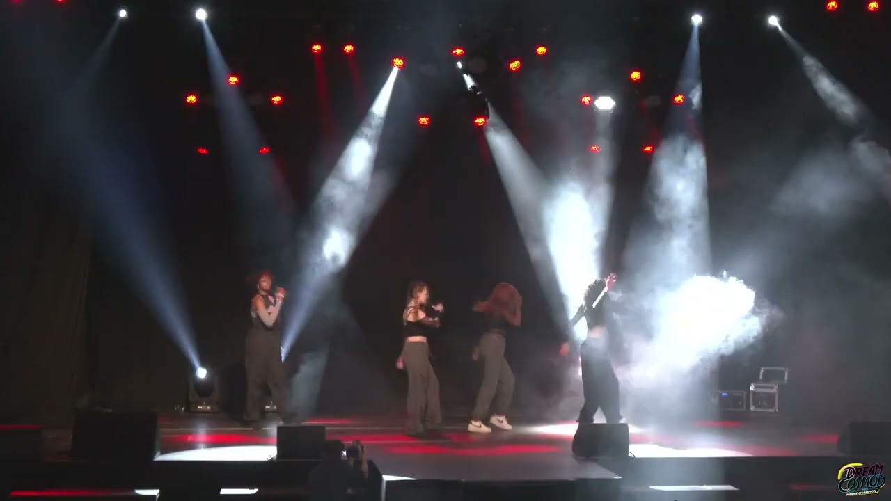 A04   K POP Concours samedi   Divergent crew   MADE IN ASIA 2023 B