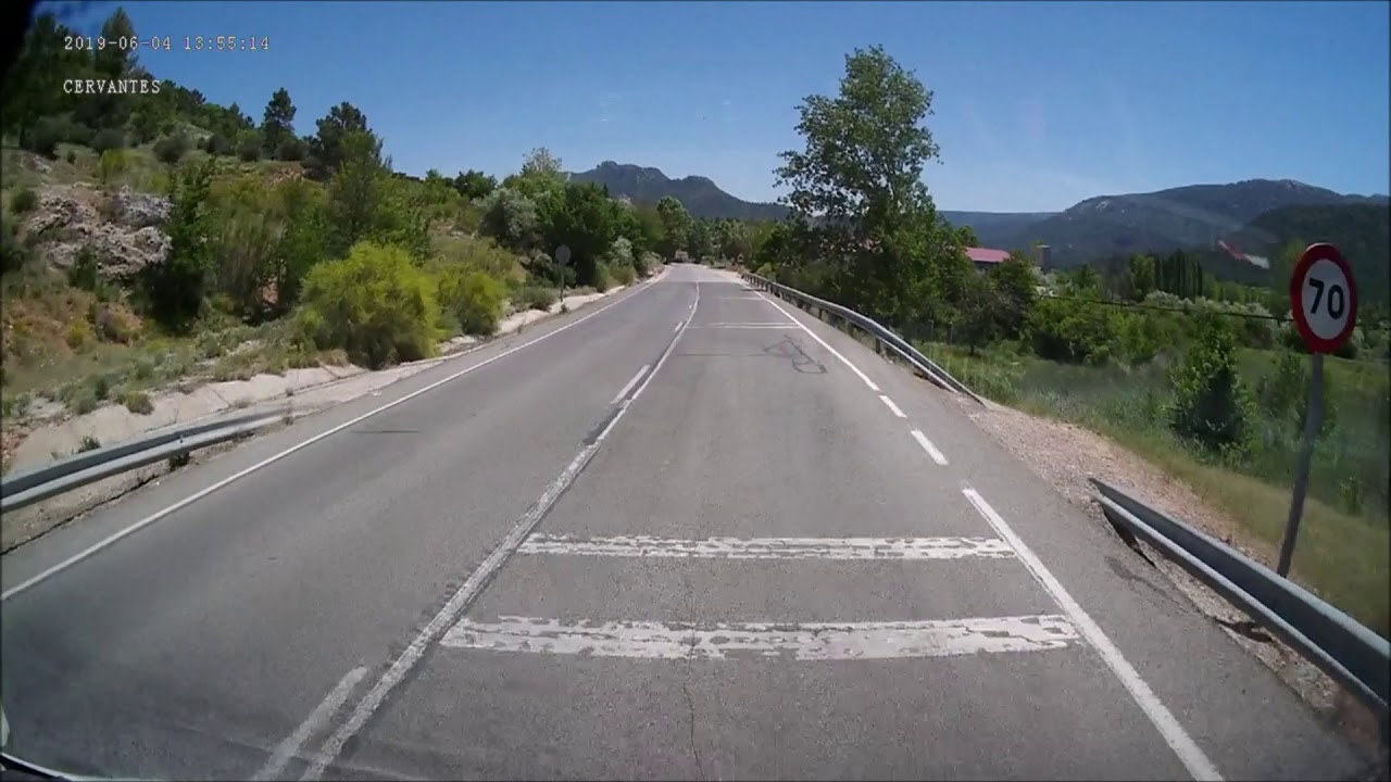 Approach to Ri&oacute;par aire, Southeast Spain, 04/06/2019, (N38&deg;29'46.5'' W002&deg;25'17.3'')