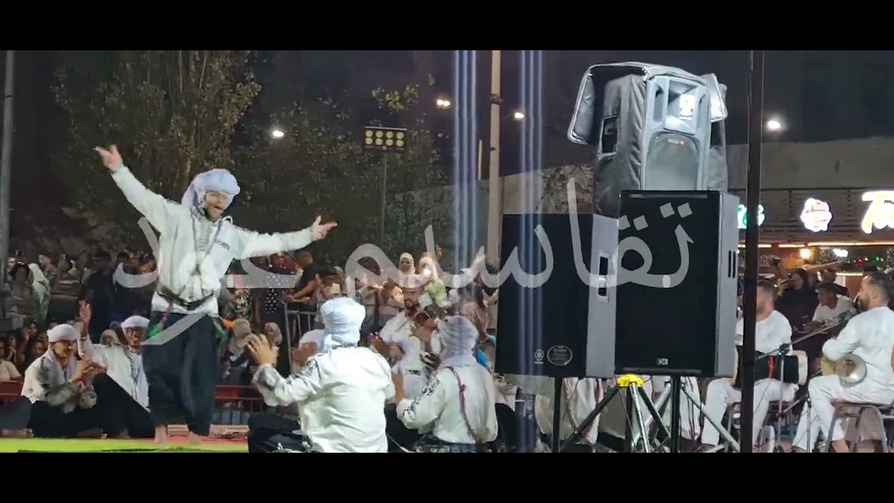 من حديقة موستلاند حكيم حمودة في اداء اغنية سيدي محمد جيت قاصد فيك مسالة
