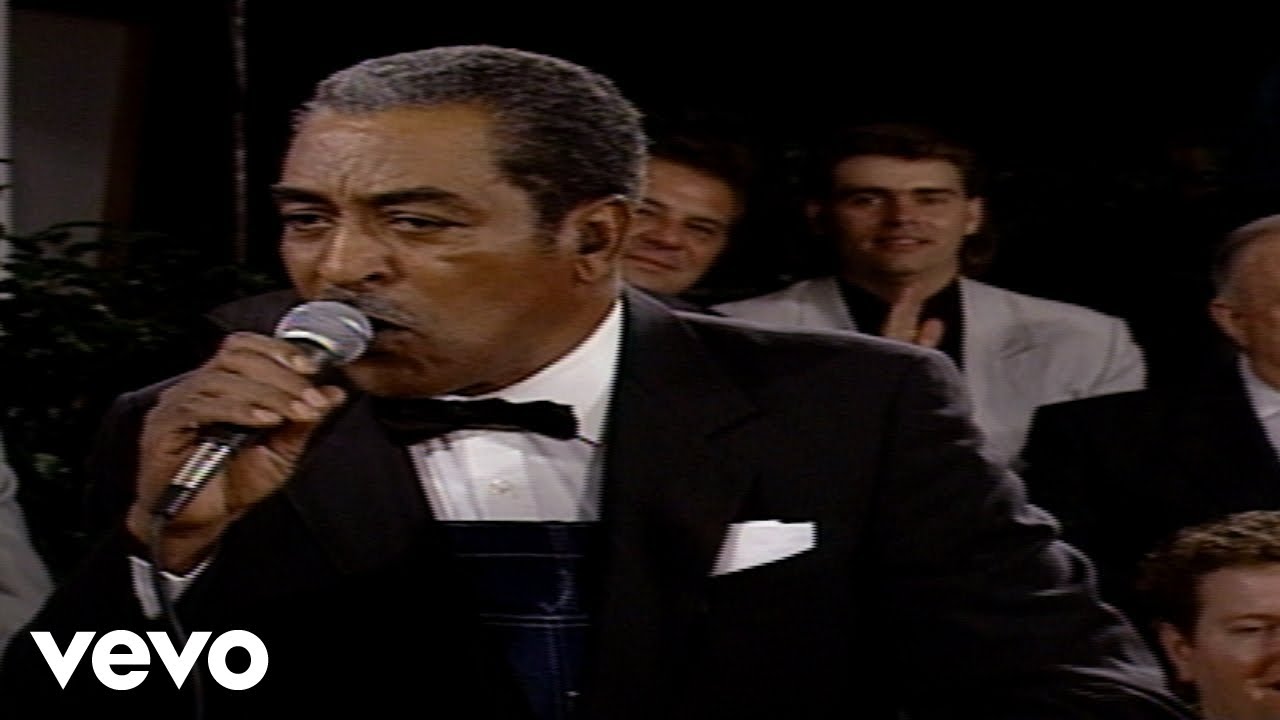 Bill & Gloria Gaither - My God Called Me This Morning [Live] ft. The Fairfield Four