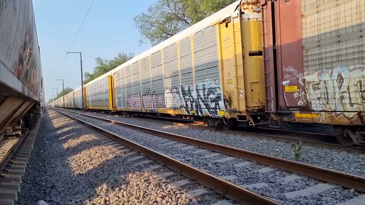 FXE 4564 4079 AROPB-11 AUTOMOTRIZ ROMO PUEBLA AL SUR CON SALUDO DEL MAQUINISTA 