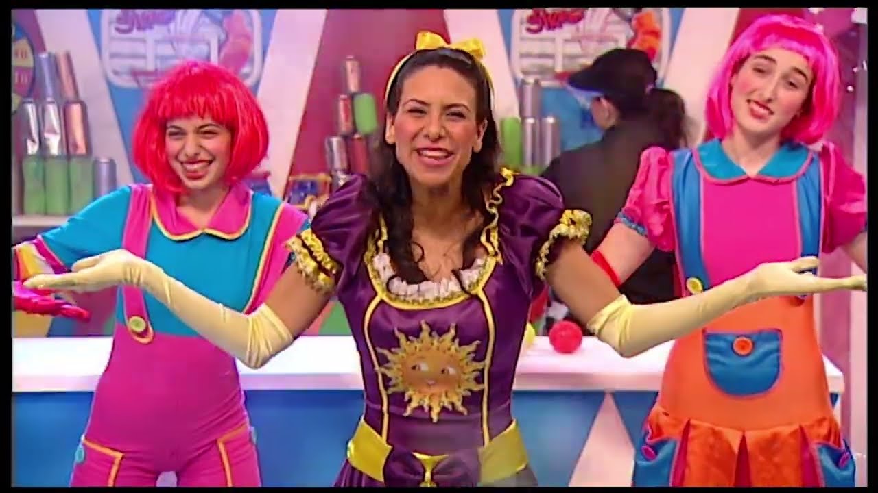 הדי וי די של כוכבת הילדים מאיה פפאיה - הסרט המלא! DVD