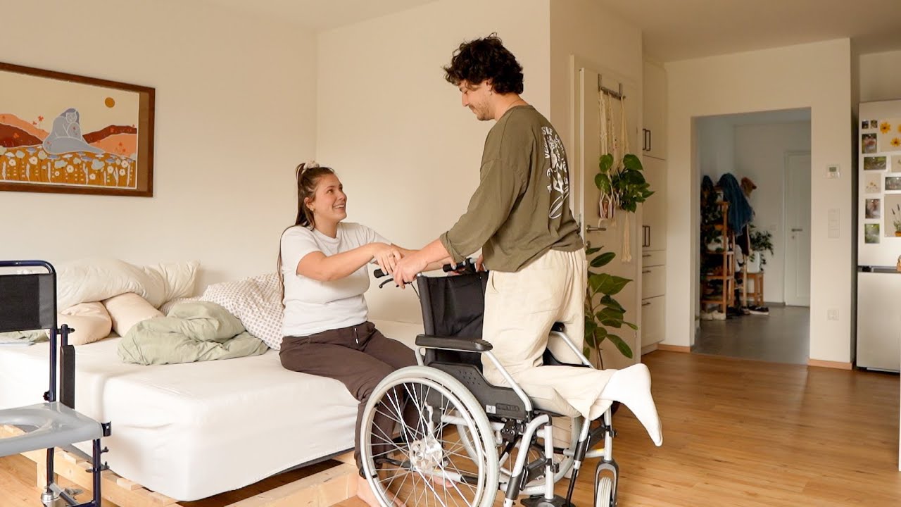 6 Wochen Rollstuhl - Wieder laufen lernen? / Beckenbruch Vlog