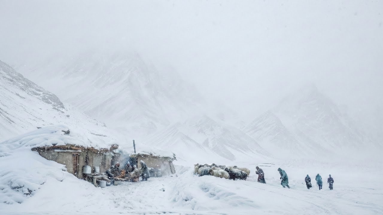 Freezing in Afghanistan's Mountains | Family's Daily Battle Against Impossible Cold (Full Movie)
