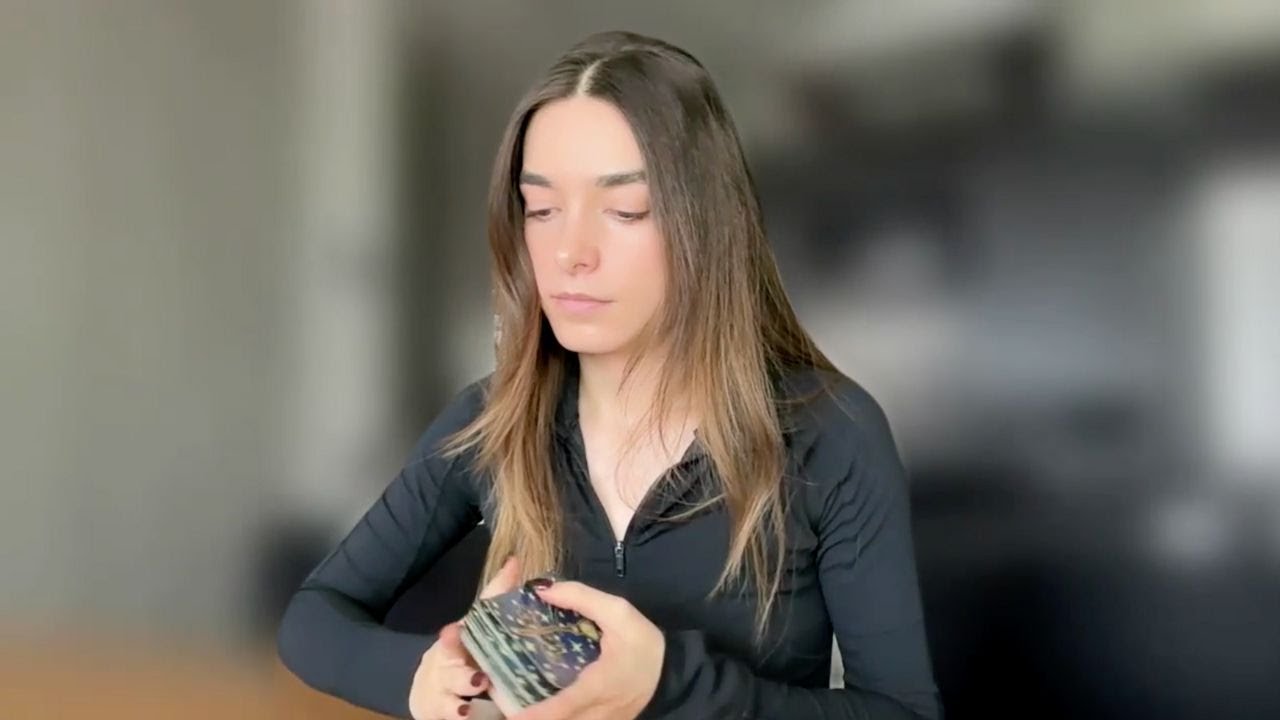 Escorpio - Alimentas la energía correcta 🐺