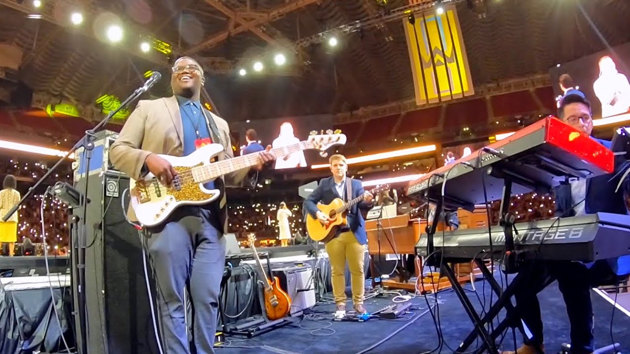 NAYC 2019 // We Bless The Name // BASS & GUITAR CAM