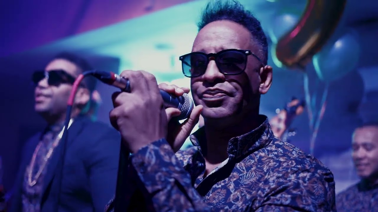 Maxbanda - Los Suárez (EN VIVO 2022)