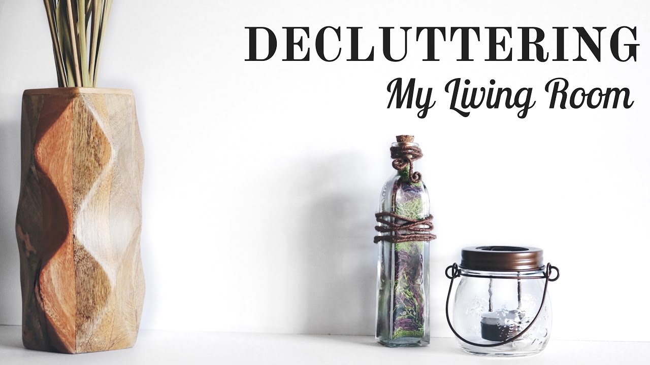 DECLUTTERING MY LIVING ROOM | Minimalist Declutter and Organization