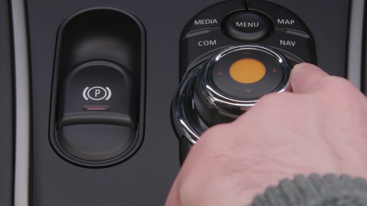 MULTIMEDIA & CONNECTIVITY | PRECONDITIONING YOUR CAR | Get to know your MINI | MINI UK