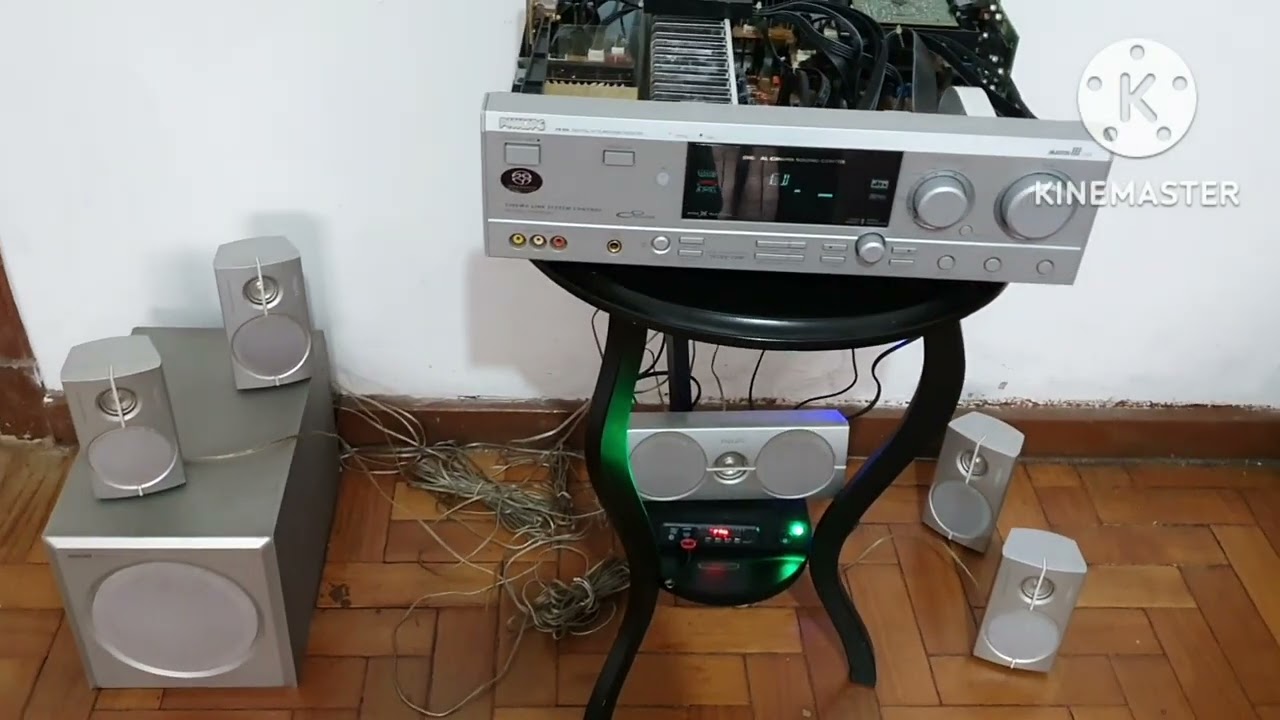 Interior do som receiver phillips fr996
