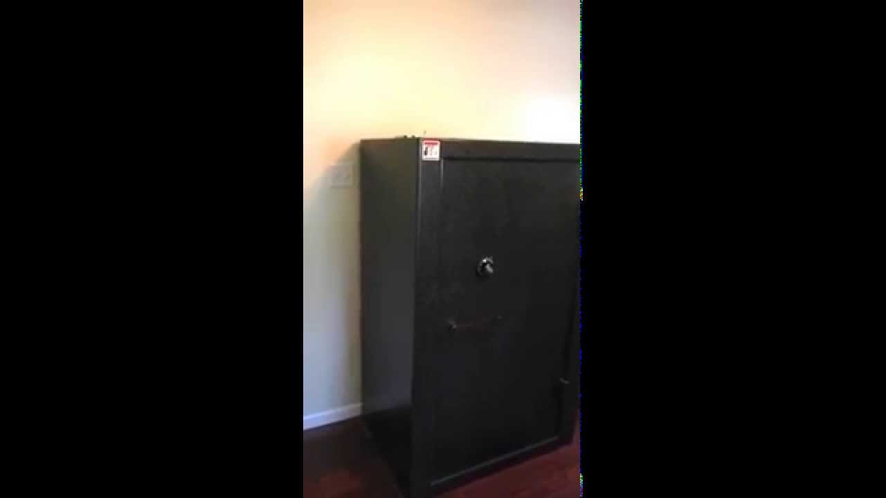 Sturdy Safe Review