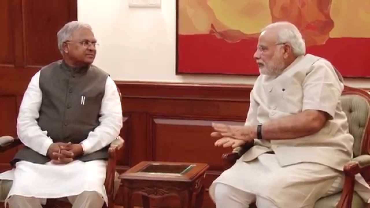 Officiating Speaker of the Gujarat Legislative Assembly calls on PM Modi