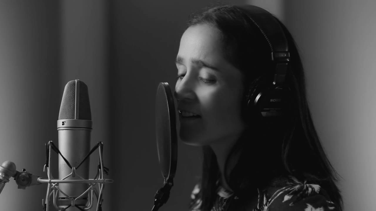 Marcelo Ezquiaga ft. Julieta Venegas - El día que me quieras (video oficial)