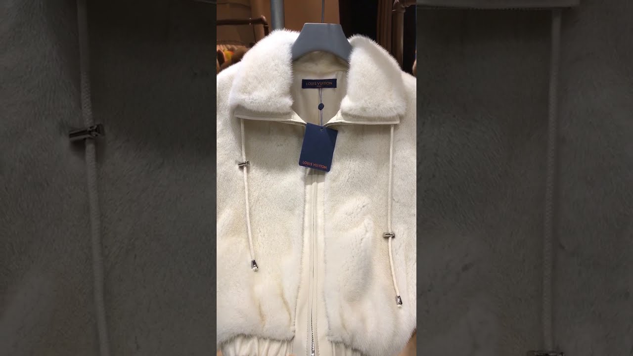 Louis vuitton  luxury mink fur vest outerwear winter outdoor Mink jacket  Mink fur waistcoat