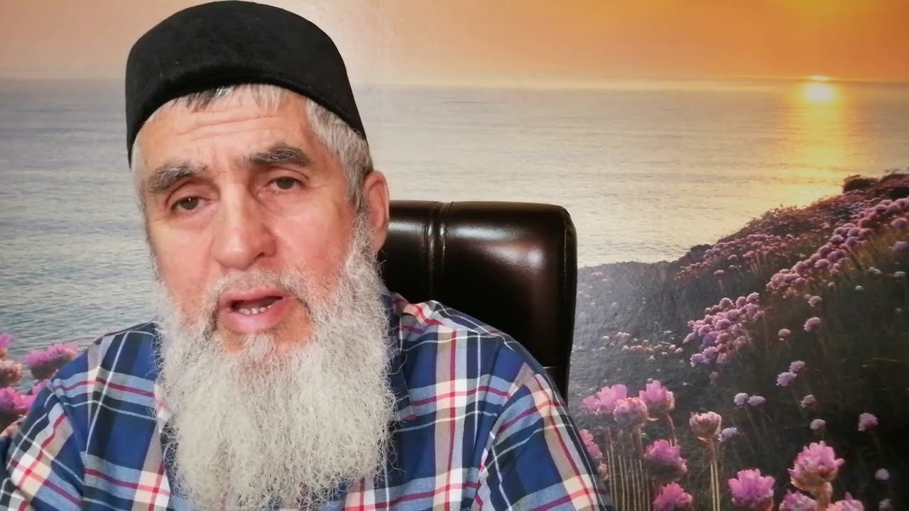Динне дошман күрмә, һәлак буласың. Зөфәр хәзрәт Тахавиев.