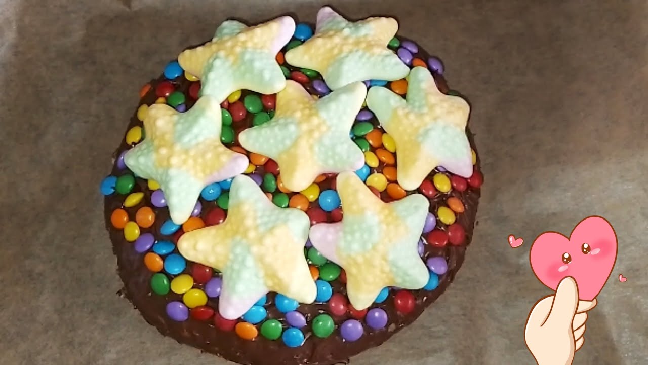 My Lovely Sweet Nutella Pizza In 10 Minutes